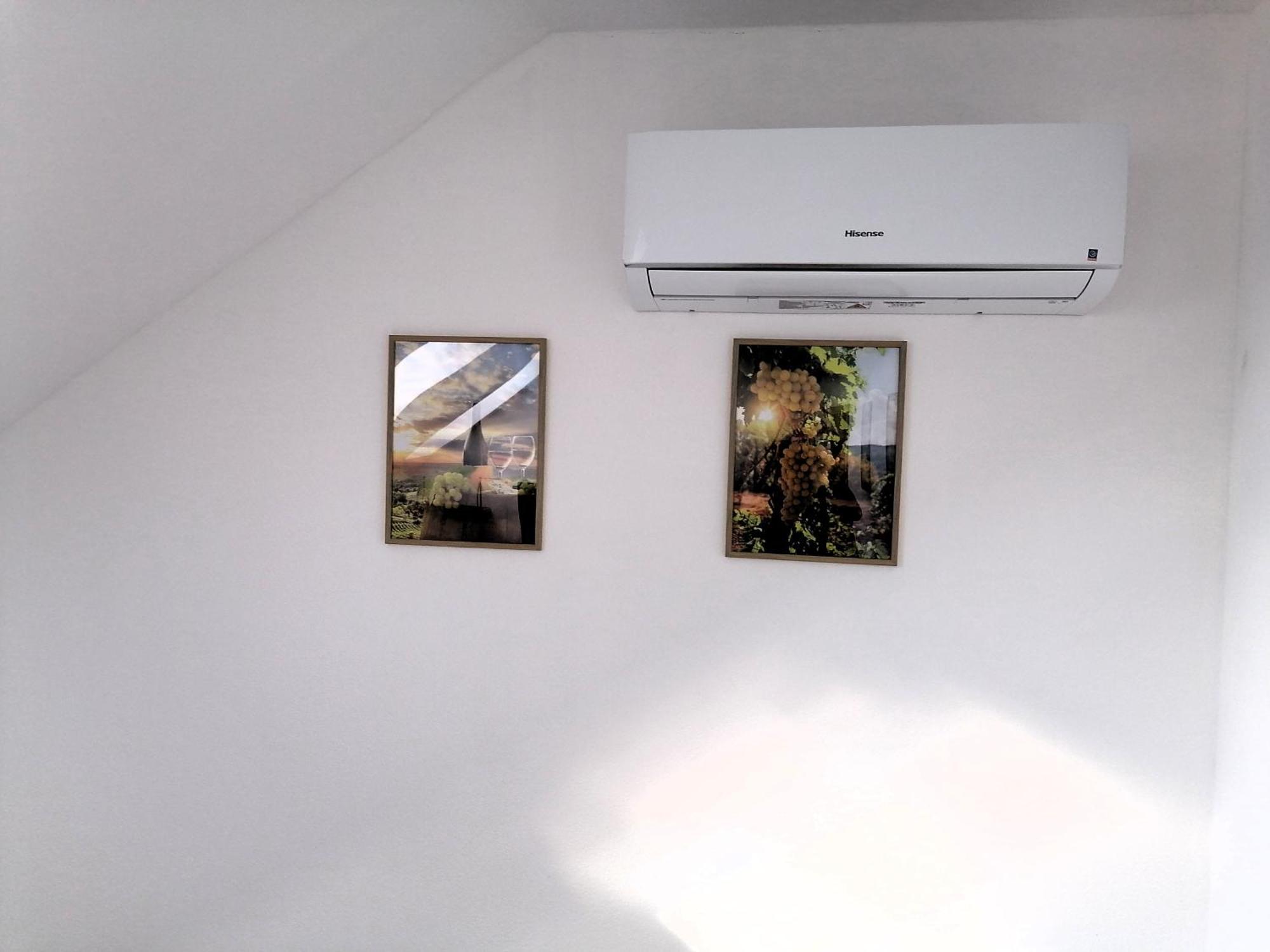 Vino Andrusiow Apartment Znojmo Bagian luar foto