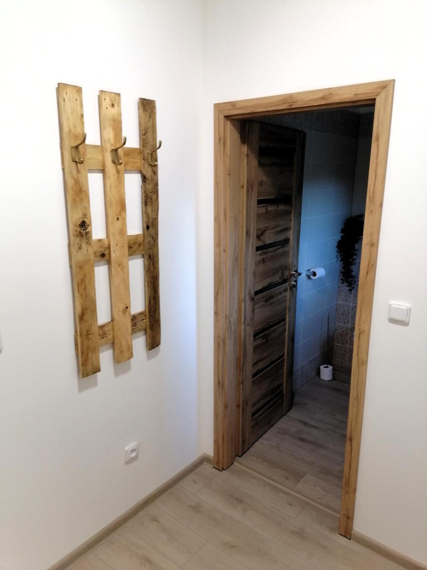Vino Andrusiow Apartment Znojmo Bagian luar foto