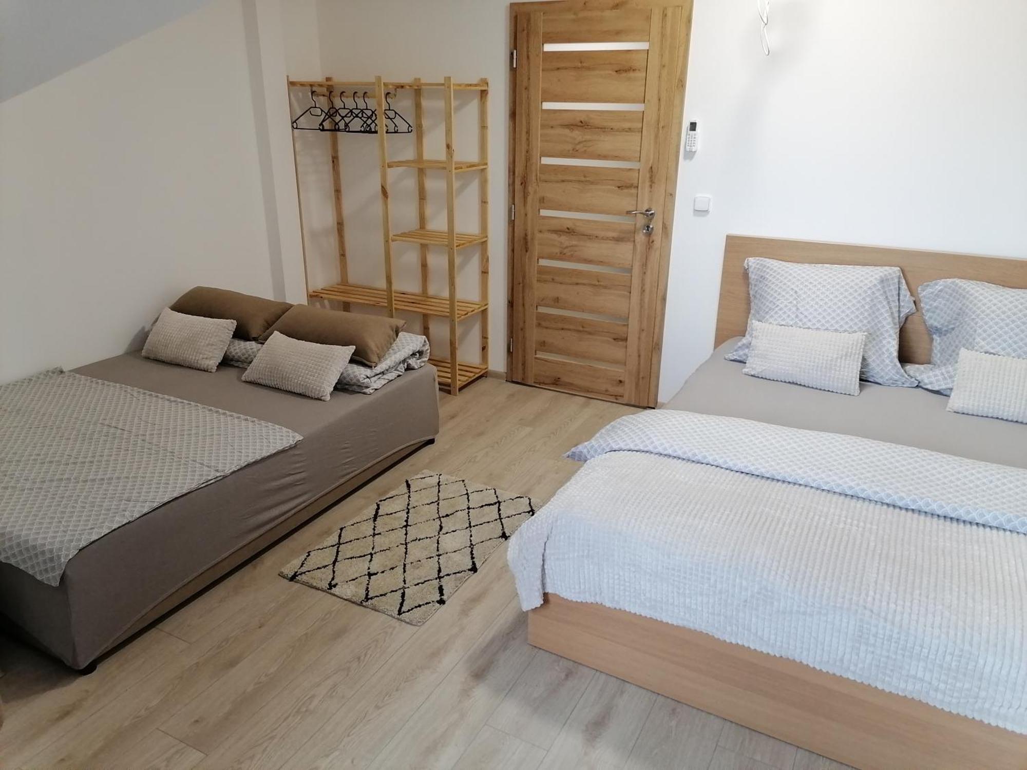 Vino Andrusiow Apartment Znojmo Bagian luar foto